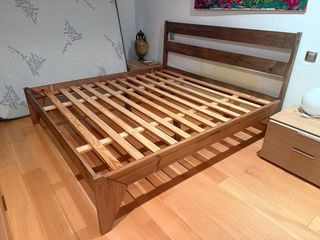 Cama madera y somier bambú