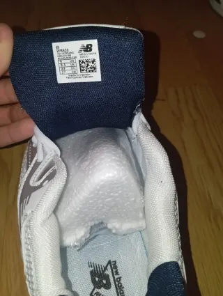 New Balance 530 Plata y Blanco