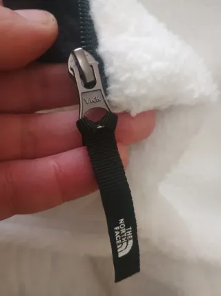 Chaqueta The North Face Talla XL Negra y Blanca