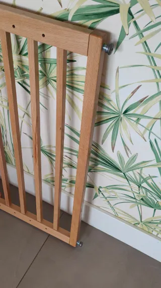 Barrera de seguridad Munchkin madera