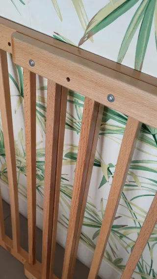 Barrera de seguridad Munchkin madera