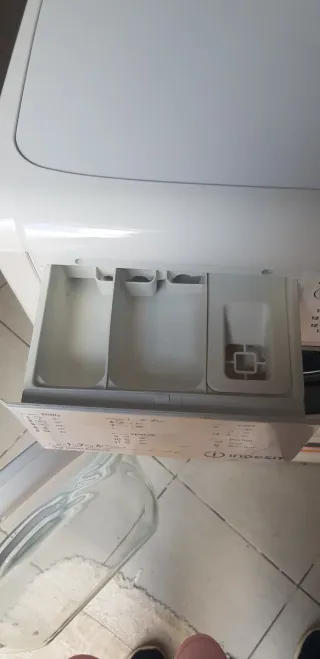 Lavadora Indesit 7kg Water Balance