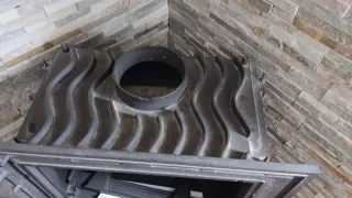 Chimenea de leña sin estrenar