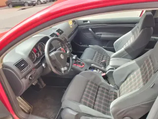 Volkswagen Golf GT 2.0 170 cv