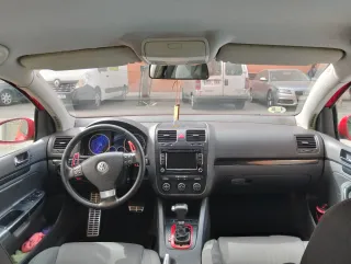 Volkswagen Golf GT 2.0 170 cv