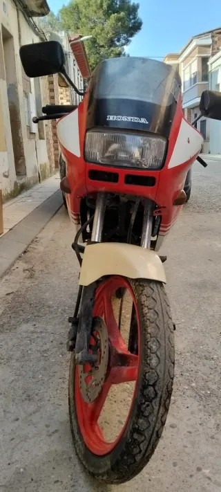 Honda  NSR 80cc liquid coolerd 14 cv