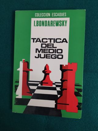 Táctica del medio juego en ajedrez.