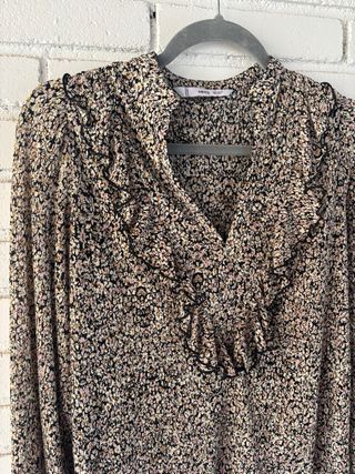 Camisa Mango floral XS