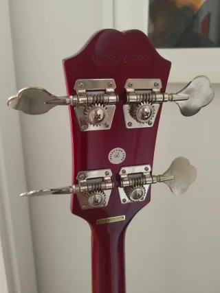 Kit Bajo Epiphone EB0 + Amplificador + accesorios