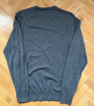 Jersey Scalpers Gris Cuello Pico Talla L