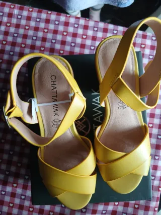 Sandalias Chattawak Amarillas