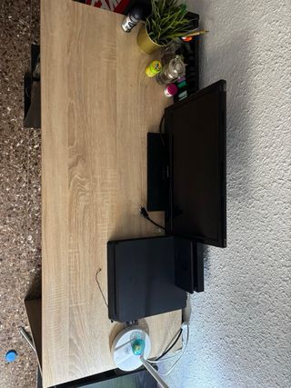 Escritorio madera y metal