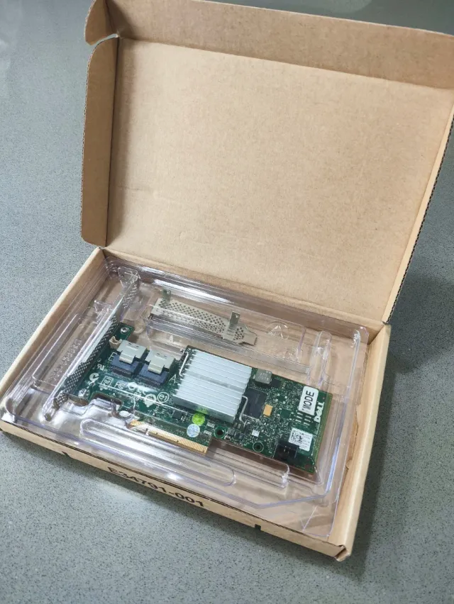Controlador RAID Dell PERC H200