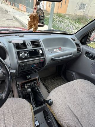 Nissan Terrano II 1998
