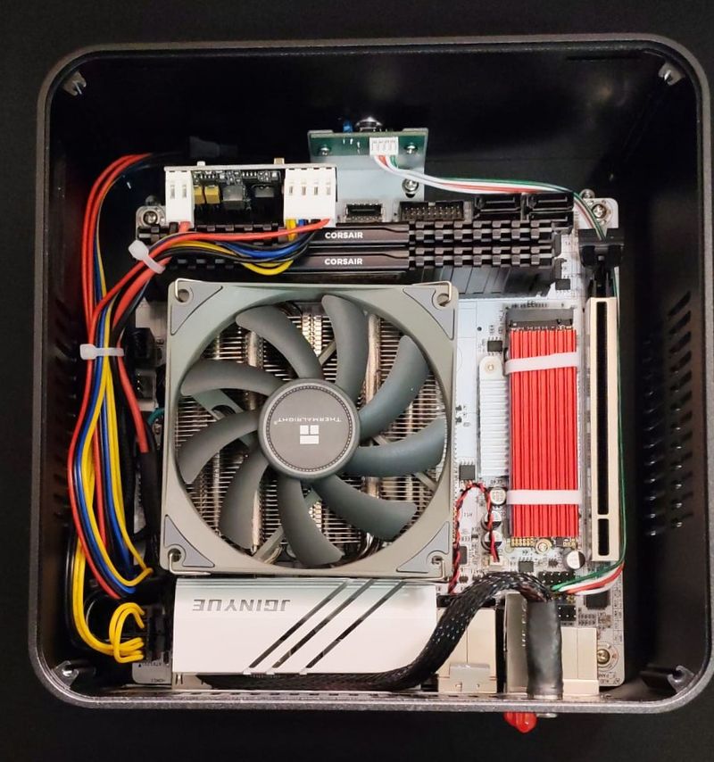 Mini PC Ryzen 5 5600G 16GB RAM SSD 2TB WiFi afbeelding 4