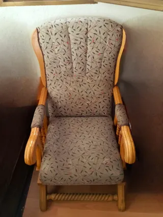 2 Poltrone a Dondolo in Legno Stampate