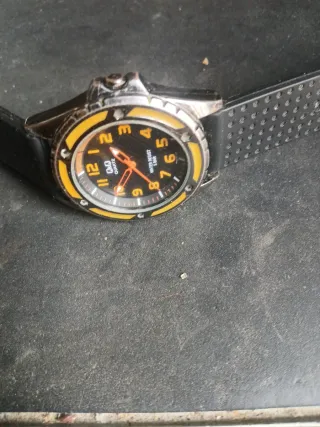 Reloj Q&Q Caballero Negro