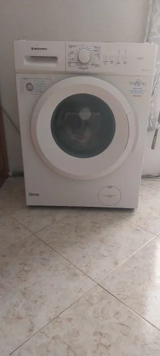 Lavadora MILECTRA LV-814 casi nueva