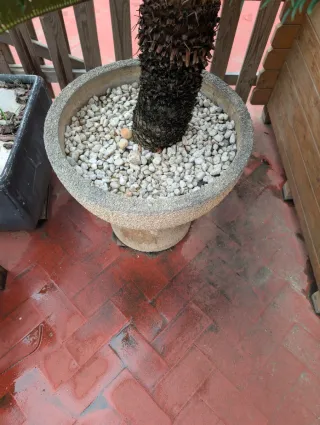 Maceta de piedra grande beige 60cm de diámetro