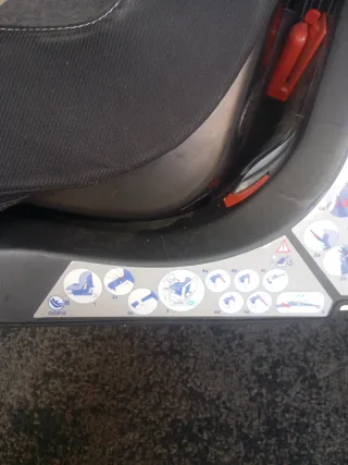 Silla de coche negra