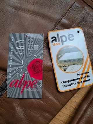 Botas altas de cuero marrones