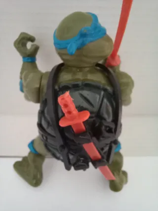 Lote Figura Tortugas Ninja 1988 + Cromos 2007