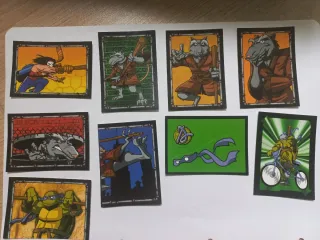 Lote Figura Tortugas Ninja 1988 + Cromos 2007