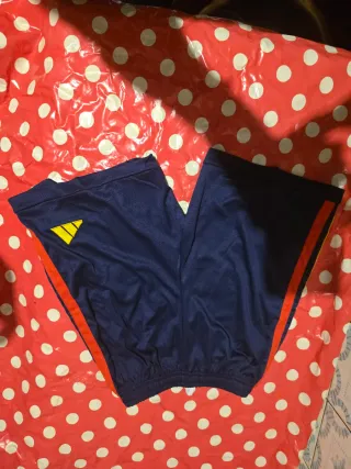 Maglietta e pantaloncini calcio Spagna Adidas