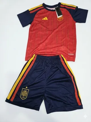Maglietta e pantaloncini calcio Spagna Adidas