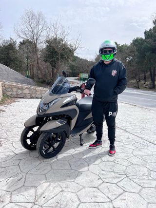 Yamaha 125 Beige Scooter 2023 - 200km