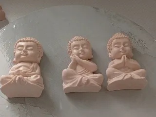 3 Budas Pequeños Yeso Cerámico, medidas 6x4 cm