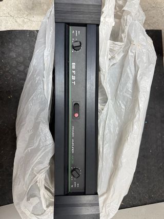 Amplificador FBT AX32