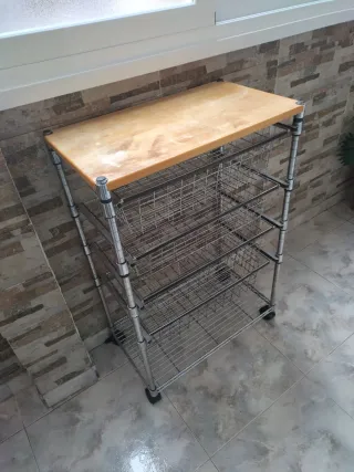 Carro de cocina con 4 cestas y tabla