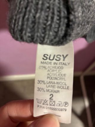 Vestido de punto sin mangas gris