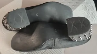 Zapatos Giossepo Tacón Tachuelas Negro Plata