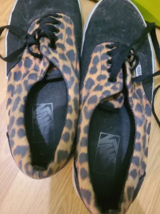Zapatos Vans con estampado de leopardo