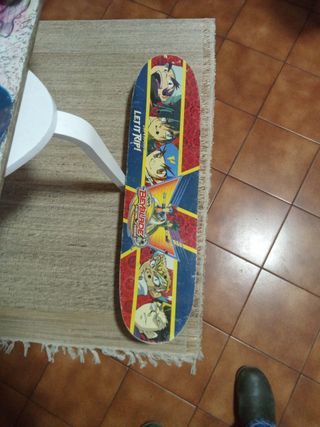 2 Monopatines Spiderman y Beyblade