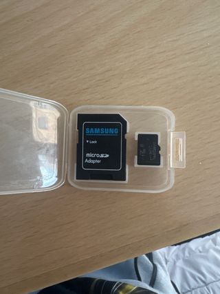 Tarjeta MicroSD 32GB Samsung + Adaptador