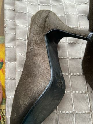 Zapatos tacón Foxy Up verde oliva talla 39