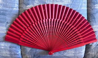 Abanico pintado a mano Aires del Sur