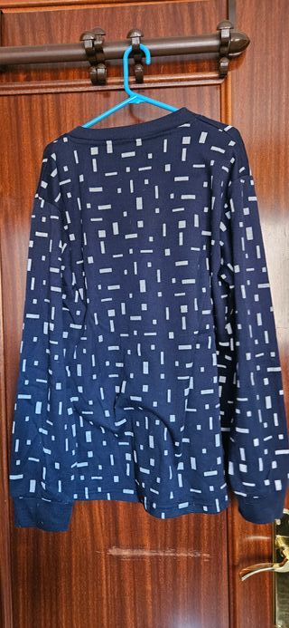 Camiseta pijama azul estampada