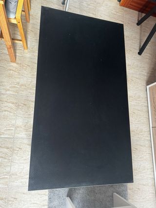 Escritorio negro madera y metal