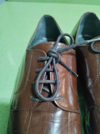 Zapatos de vestir marrones para hombre