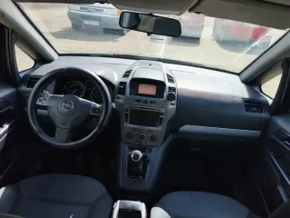 Opel Zafira 2005