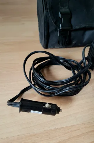 Compresor de aire para coche con manómetro