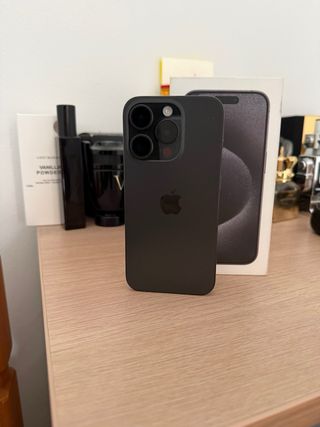 iPhone 15 Pro Nero