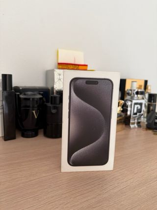 iPhone 15 Pro Nero