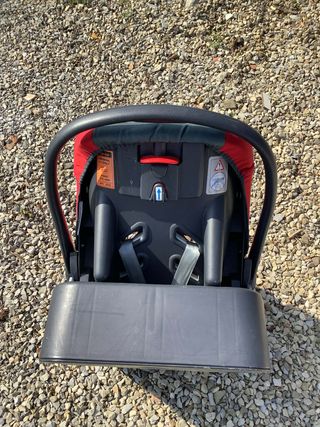 Ovetto seggiolino con base