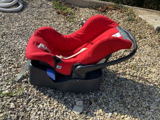 Ovetto seggiolino con base