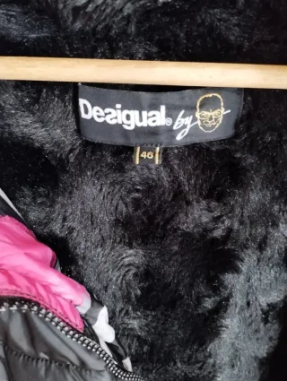 Anorak Desigual Mujer Negro Multicolor